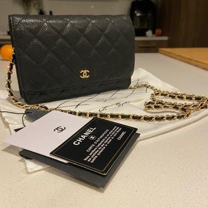 Chanel Wallet On Chain